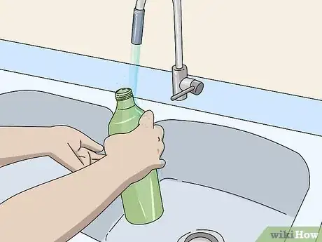 Imagen titulada Dispose of Rubbing Alcohol Step 7