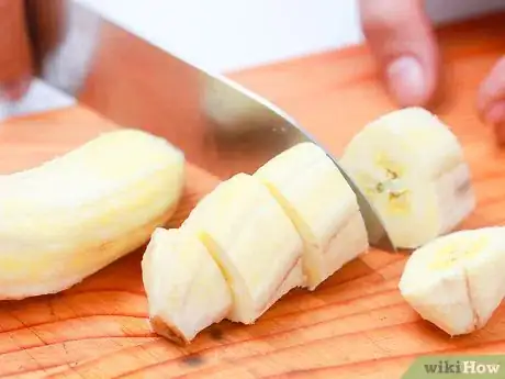 Imagen titulada Cook Green Bananas Step 10