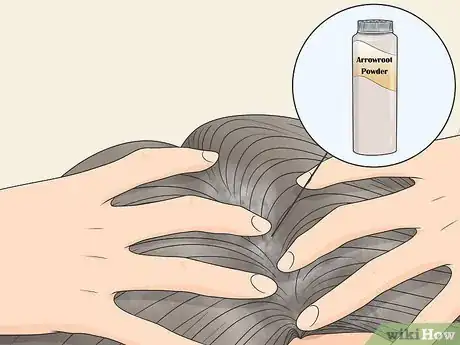 Imagen titulada Clean Your Hair Without Water Step 7