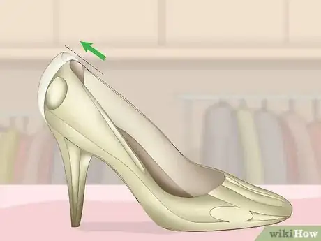 Imagen titulada Keep High Heels from Slipping Step 1