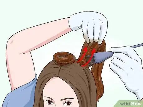 Imagen titulada Apply Henna to Hair Step 8