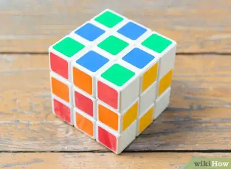 Imagen titulada Make Awesome Rubik's Cube Patterns Step 9