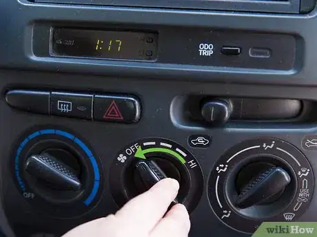 Imagen titulada Eliminate Odor from a Car Air Conditioner Step 11