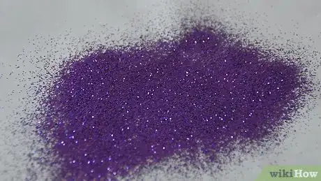 Imagen titulada Make Glitter Candles Step 16