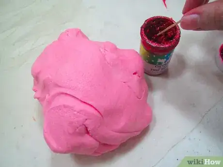 Imagen titulada Color Fondant Step 6Bullet2