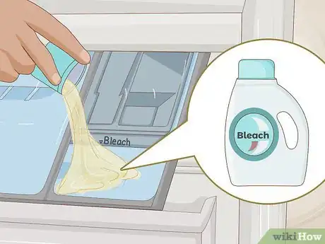 Imagen titulada Use Bleach in Your Washing Machine Step 3