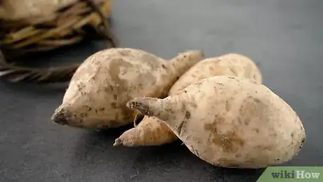 Imagen titulada Cure Sweet Potatoes Step 3