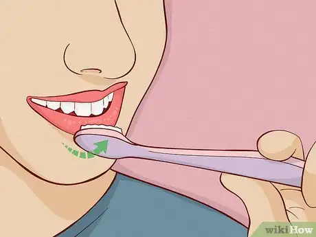 Imagen titulada Make Your Lips Smooth Step 10