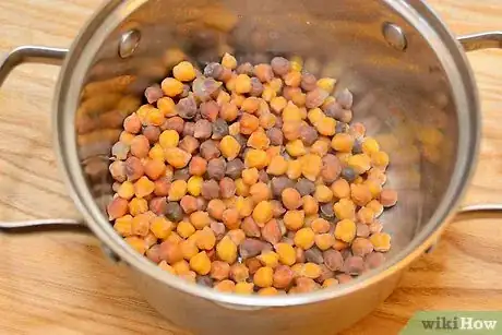 Imagen titulada Cook Chickpeas Step 8