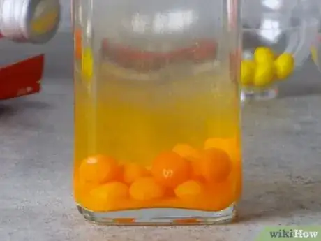 Imagen titulada Make Skittles Vodka Step 6