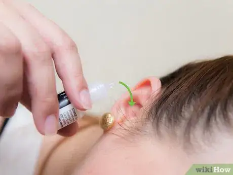 Imagen titulada Clear up Ear Congestion With Olive Oil Step 5