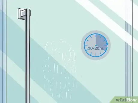 Imagen titulada Clean an Acrylic Shower Step 11