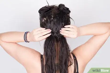 Imagen titulada Style Wet Hair Step 8