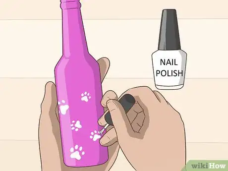 Imagen titulada Decorate Glass Bottles with Paint Step 19