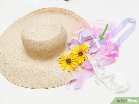 Imagen titulada Decorate a Hat Step 3