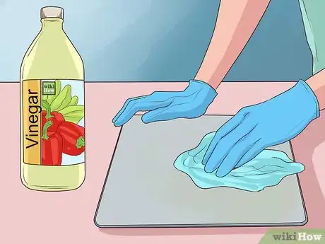 Imagen titulada Use Vinegar for Household Cleaning Step 13