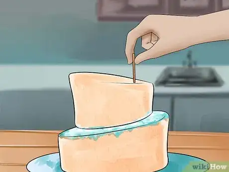 Imagen titulada Use Topsy Turvy Cake Pans Step 13