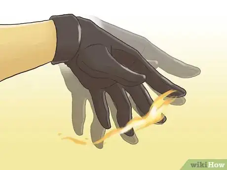 Imagen titulada Create a Fire in Your Hand Step 12