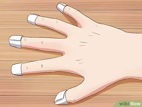 Imagen titulada Stop Biting Your Fingers Step 2