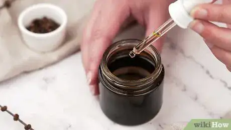 Imagen titulada Make Clove Oil Step 10