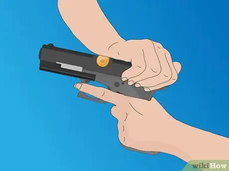 Imagen titulada Reload a Pistol and Clear Malfunctions Step 22