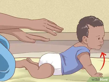 Imagen titulada Encourage Your Baby to Sit Up Step 3