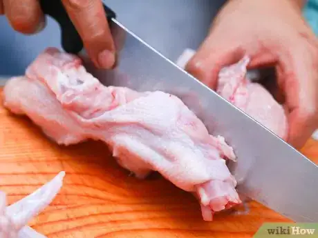 Imagen titulada Chop a Chicken Step 16