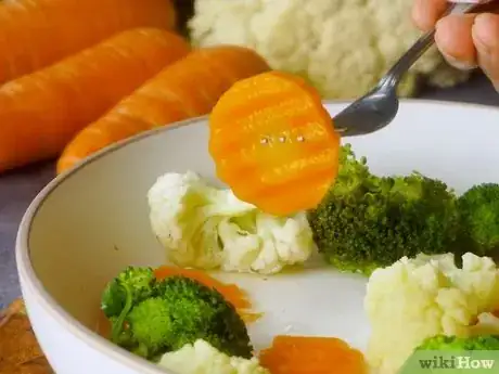 Imagen titulada Steam Vegetables in the Microwave Step 8