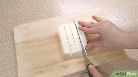 Imagen titulada Soften Cream Cheese Step 1