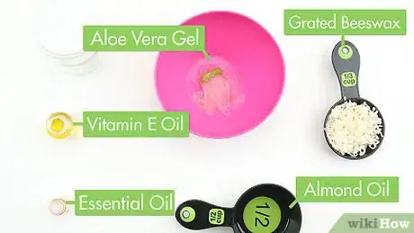 Imagen titulada Strengthen Nails with Aloe Step 9