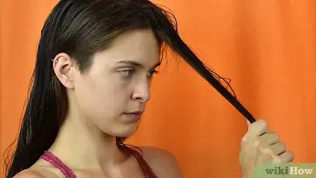 Imagen titulada Curl Your Hair Without Heat Step 2