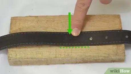 Imagen titulada Punch a Hole in a Belt Step 6