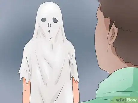 Imagen titulada Make a Ghost Costume Step 19