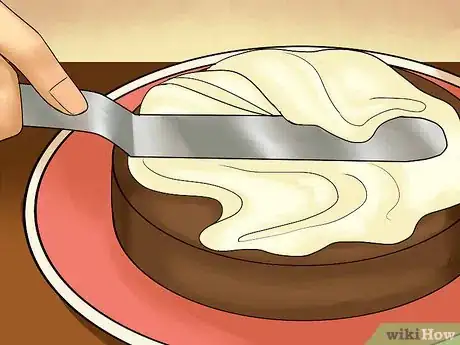 Imagen titulada Make Marshmallow Frosting Step 16