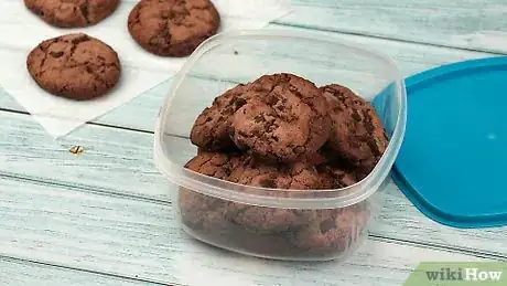 Imagen titulada Keep Cookies Fresh Step 10