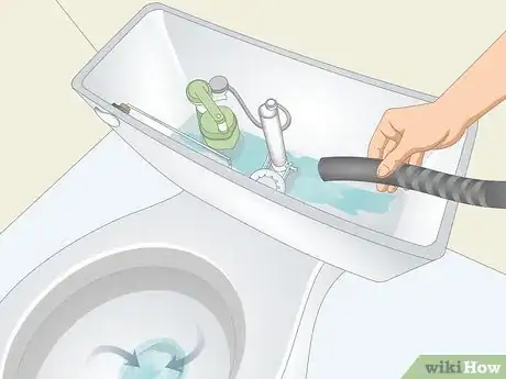 Imagen titulada Retrieve an Item That Was Flushed Down a Toilet Step 12