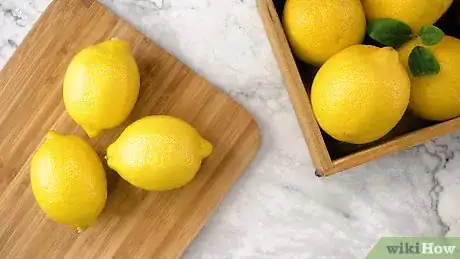 Imagen titulada Make Lemon Juice Step 15