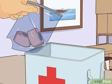 Imagen titulada Create a Home First Aid Kit Step 6