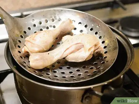 Imagen titulada Cook Turkey Drumsticks Step 26