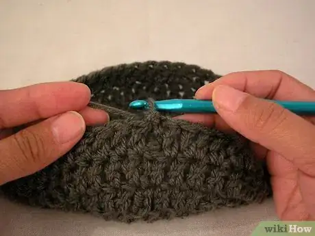 Imagen titulada Crochet a Skull Cap Step 8