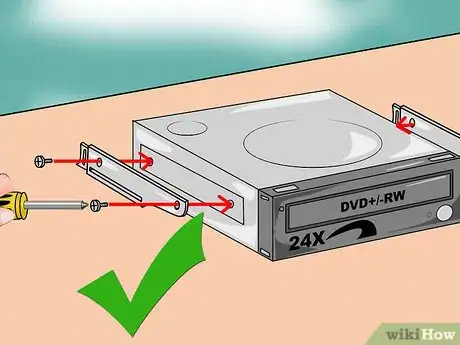 Imagen titulada Install a DVD Drive Step 12