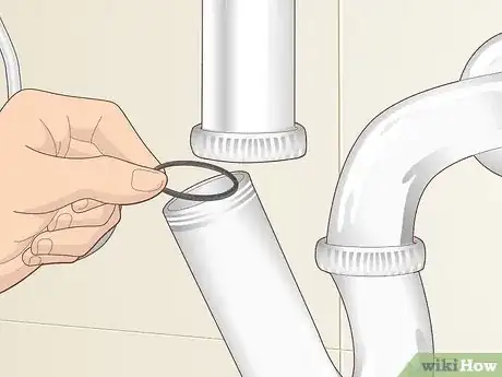 Imagen titulada Fix a Leaky Sink Drain Pipe Step 5