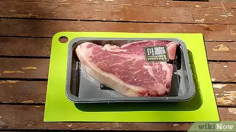 Imagen titulada Grill a T‐Bone Steak Step 1