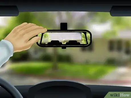 Imagen titulada Use the Rear View Mirror Step 5