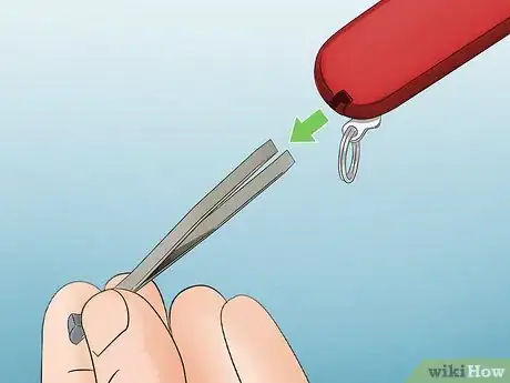 Imagen titulada Use a Swiss Army Knife Step 9