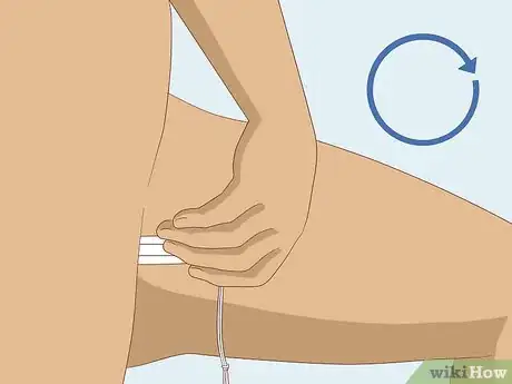 Imagen titulada Insert a Tampon Without Applicator Step 12