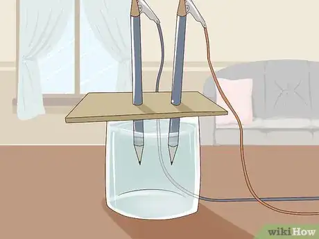 Imagen titulada Make Oxygen and Hydrogen from Water Using Electrolysis Step 8.jpeg