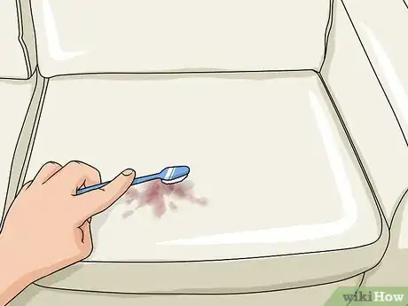 Imagen titulada Remove Dried Blood Stains from a Couch Step 3