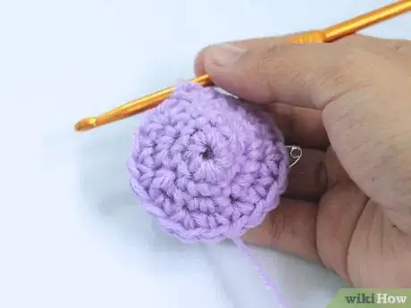 Imagen titulada Crochet a Baby Hat Step 5