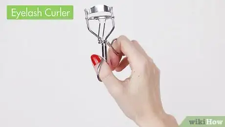 Imagen titulada Use a Lash Curler Step 1